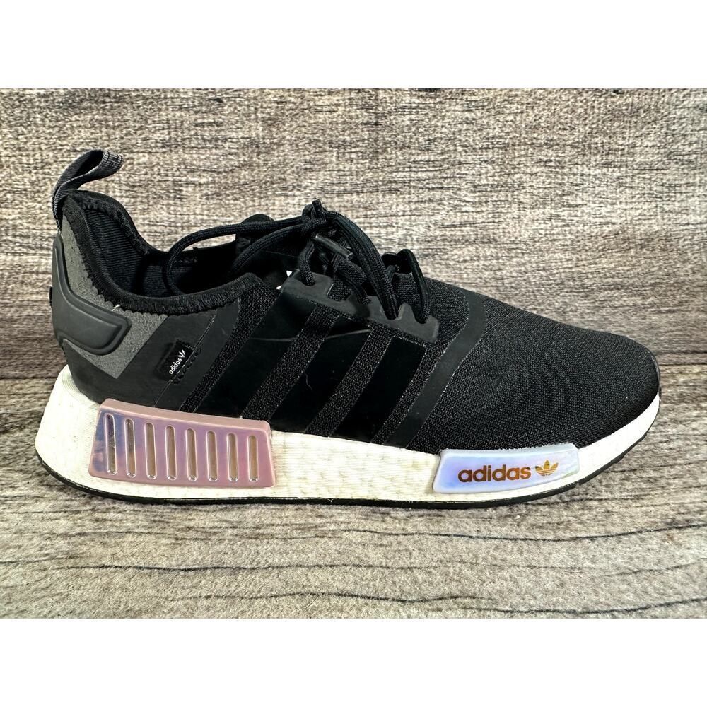 Adidas Women's NMD R1 Parley Magic Mauve Black Running Shoes - Picture 6 of 12